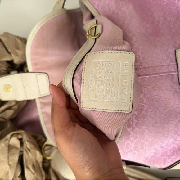 Send offers β’ Coach Pink/Purple Soho Set - Picture 14 of 14